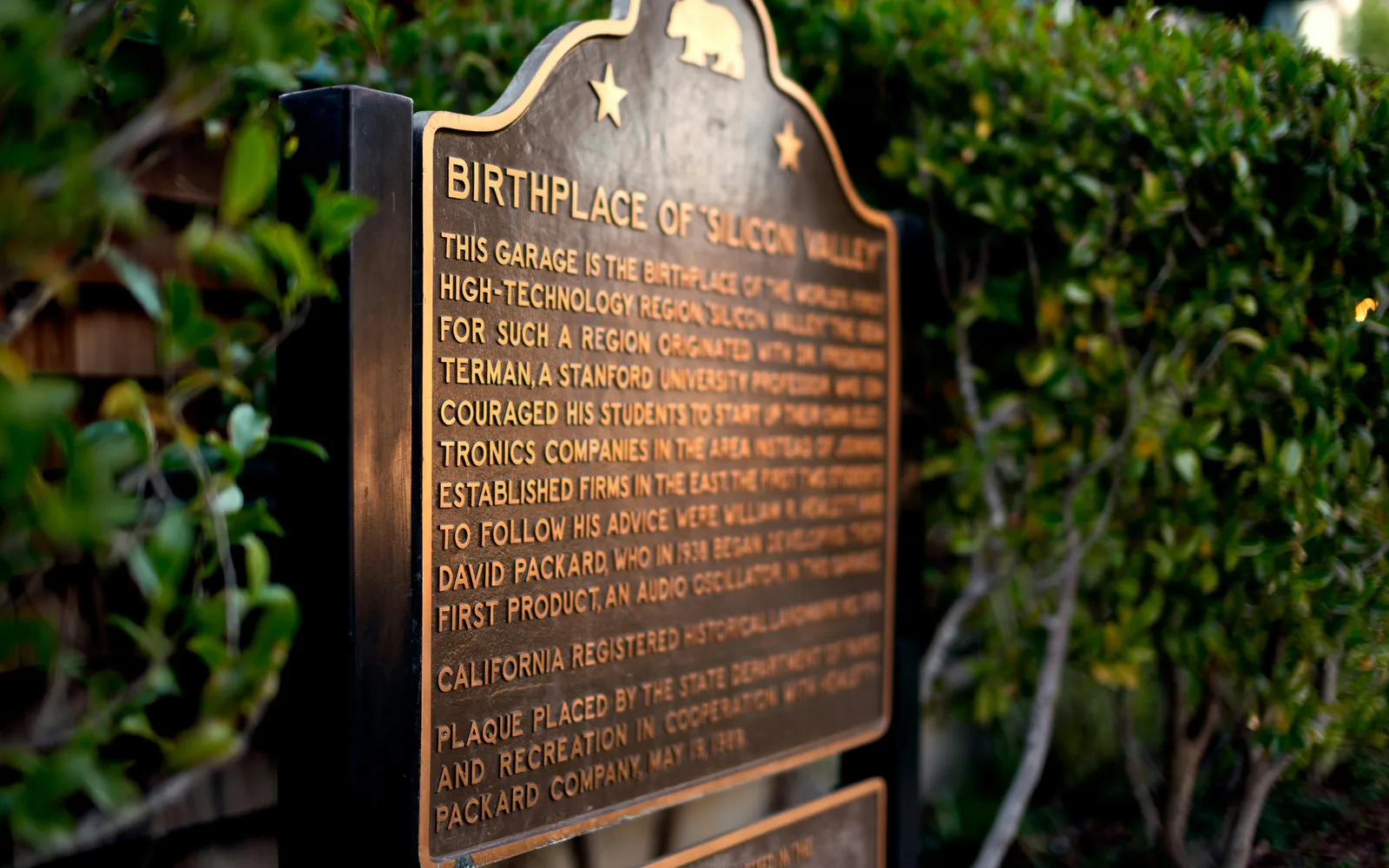 Historic plaque marking California's technological heritage